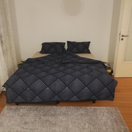 Iver Apartman Сесвете Екстер'єр фото