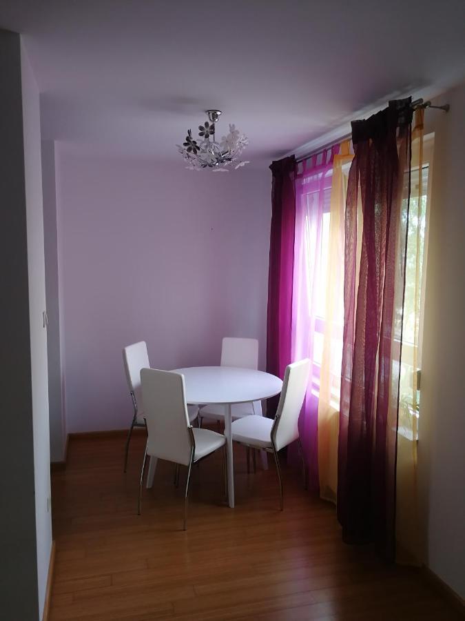 Iver Apartman Сесвете Екстер'єр фото